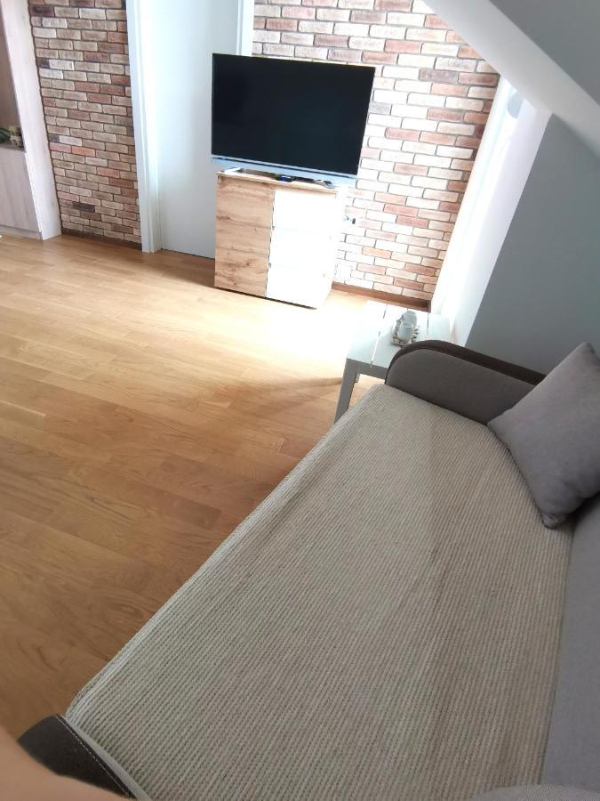 Apartamento Stan Na Dan M Novi Sad Exterior foto