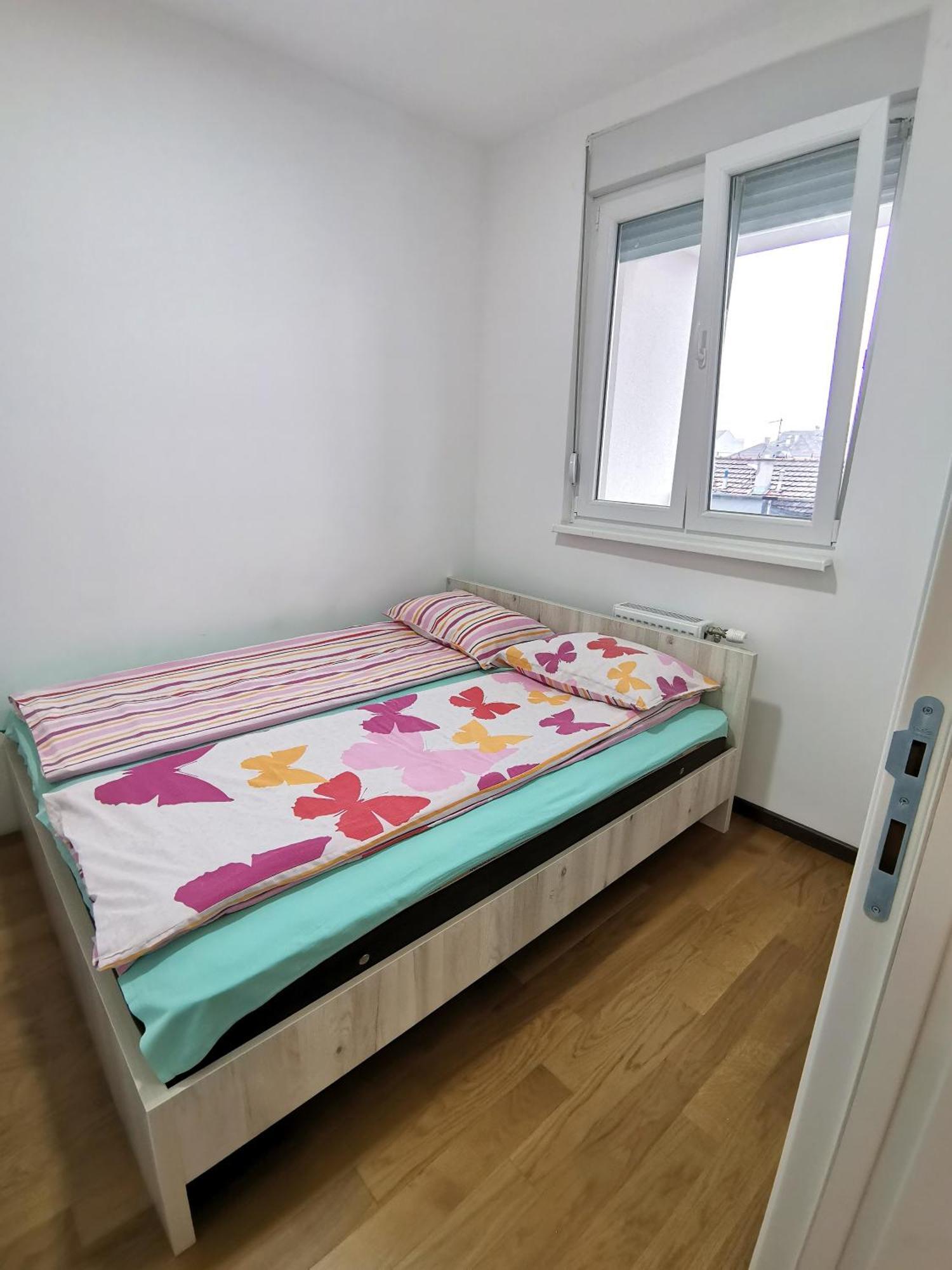 Apartamento Stan Na Dan M Novi Sad Exterior foto