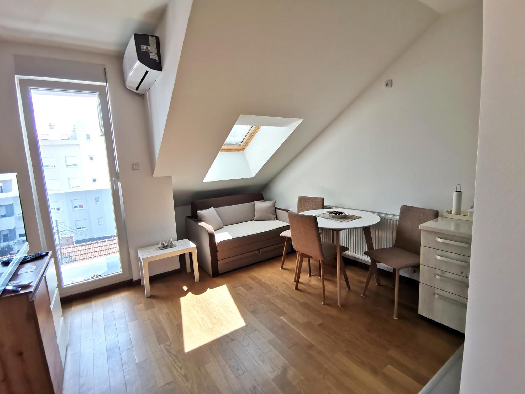 Apartamento Stan Na Dan M Novi Sad Exterior foto