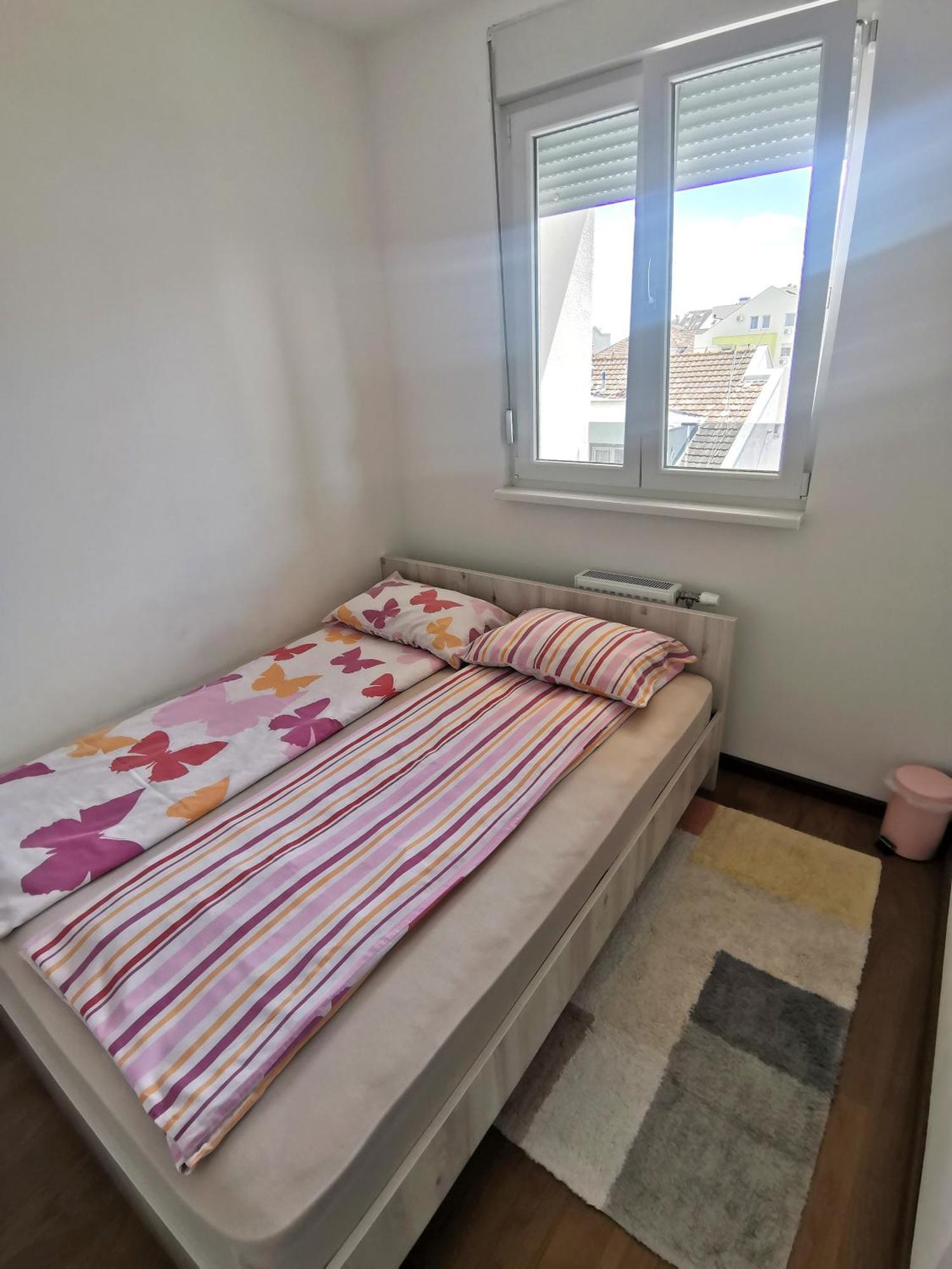 Apartamento Stan Na Dan M Novi Sad Exterior foto